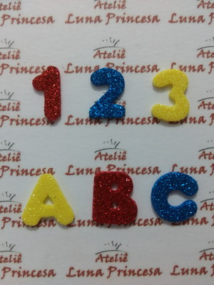 Números ou letras em eva c/ glitter-tam. 1,5 cm 100 unidade