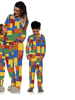 Kit de pijama familia brinquedos 3 peças