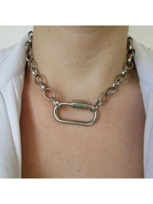 Colar choker corrente fecho mosquetão prata
