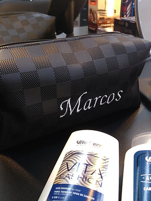 Nécessaire box masculina personalizada