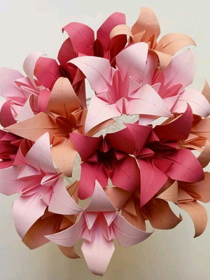 Flor lírio | decoração em origami