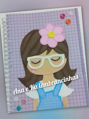 Caderno decorado bonecas