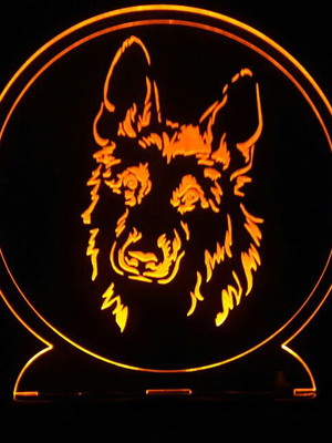 Luminária acrílico com led - cão pastor alemão