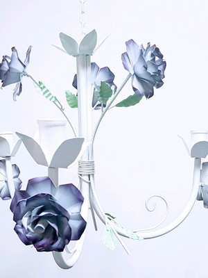 Lustre flores em ferro pendente