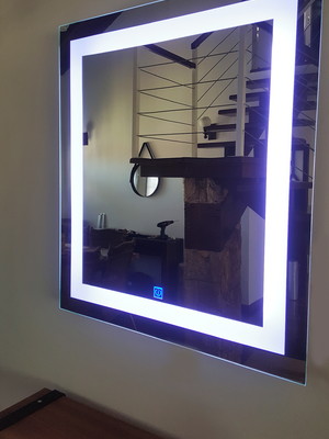 Espelho retangular led com iluminação e touch - 81 l x 91 a