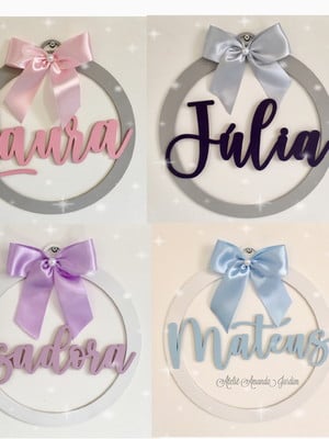 Guirlanda porta maternidade com nome personalizado mdf 25x25
