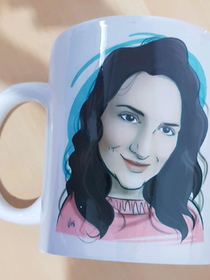 Caneca personalizada com caricatura l