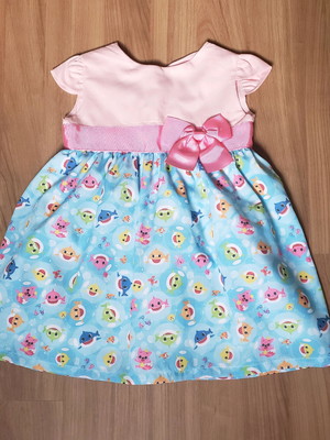 Vestido infantil baby shark menina