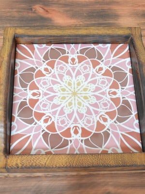 Bandeja com azulejo em madeira angelim p