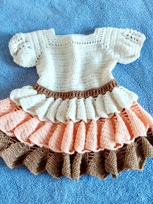 Vestido de babado em crochê crochê para bebê