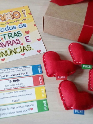 Presente dia dos namorados com 15 corações + brinde