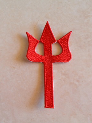 Patch bordado termocolante tridente