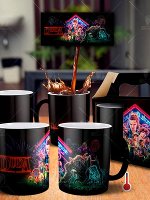 Caneca mágica série stranger things personalize com seu nome