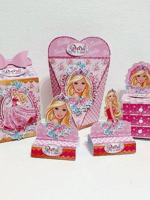 Kit barbie ( 50 itens)