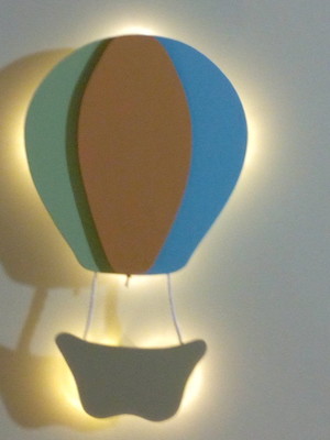Decoração quarto de bebe balão com led escolha a cor