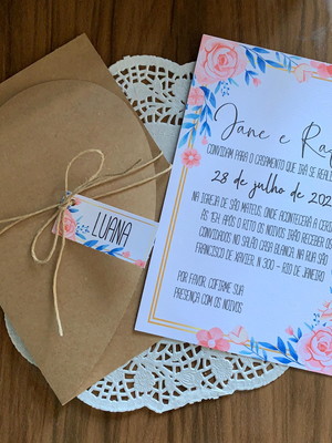 Convite casamento com envelope coração rustico