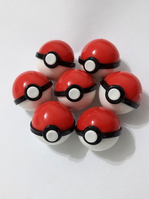 Kit com 10 apliques de pokébola (2,5 cm)