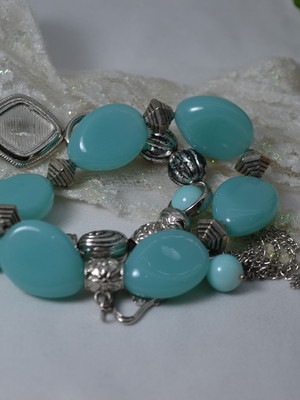 Mix de pulseiras -resina- azul, níquel