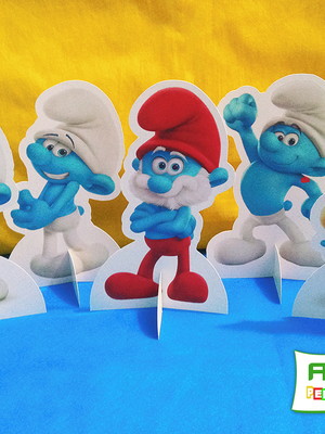Kit com 08 display de mesa smurfs