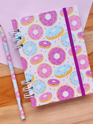 Caderno sem pauta donuts + lápis