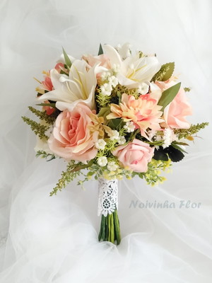 Buquê de noiva salmão lírios e rosa