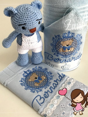 Toalha de banho com capuz + toalha de boca
