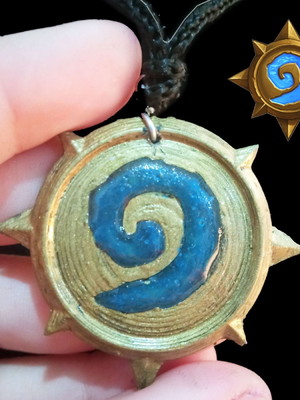 Colar world of warcraft hearthstone brilha no escuro+ brinde