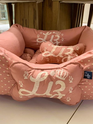 Cama para cachorro coracoes tam.p