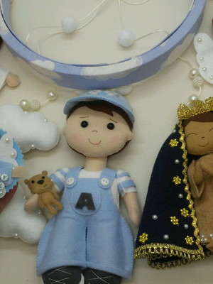 Móbile menino, jesus, anjo e n. senhora com musical