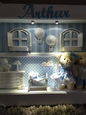 Enfeite porta maternidade com iluminação arthur