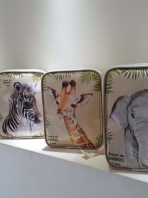 Mochila personalizada safari aquarela
