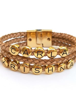 Pulseiras couro personalizada com nome fecho imã dourada
