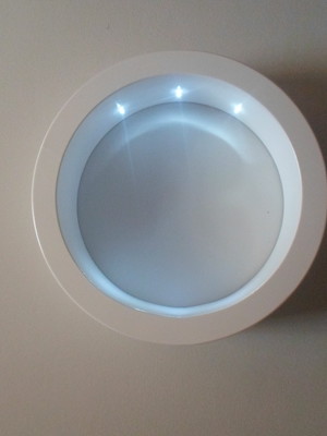 Nicho g com fundo cinza e led