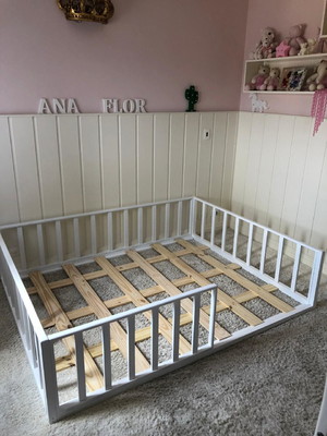 Cama montessoriana branca (casal)