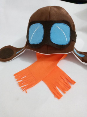 Touca menino aviador com cachecol