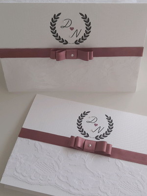 Convite para casamento com renda