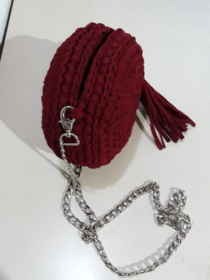 Bolsa de crochê redonda