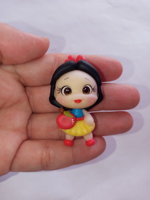 Aplique em biscuit branca de neve