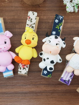 Imã prendedor bichinho da fazenda -em biscuit