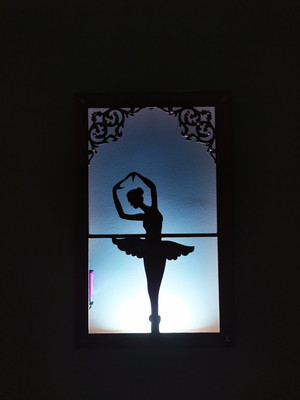 Quadro infantil bailarina com led