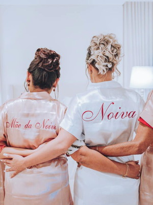 Robe de cetim bordado noiva madrinha roupão hobby