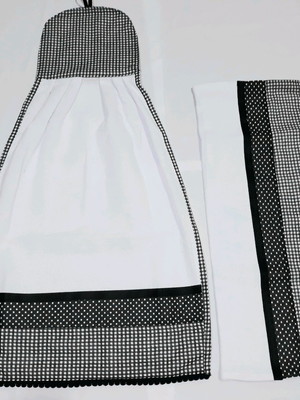 Bate mão e pano de prato preto e branco