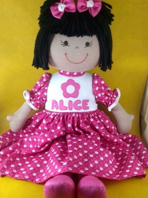 Boneca de pano personalizada