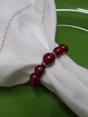 Porta-guardanapo de pérolas vermelho cereja luxo