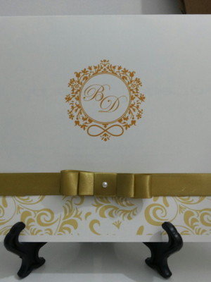 Convite casamento ou debutante com laço