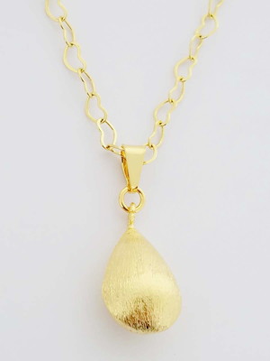 Corrente pingente gota dourada folheado ouro 18k. c2p235