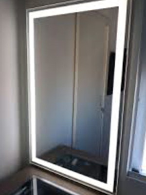 Espelho retangular com iluminação de led -60cm l x 100cm a