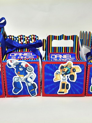 Kit de festa personalizado menino 110 itens