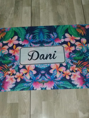 Toalha de praia personalizada .