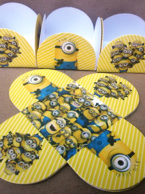 Minions 50 forminhas de doces